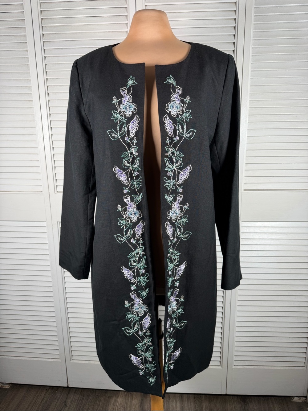 David N Black Linen‎ Blend Embroidered Duster Jacket Size 12 Floral Open Front